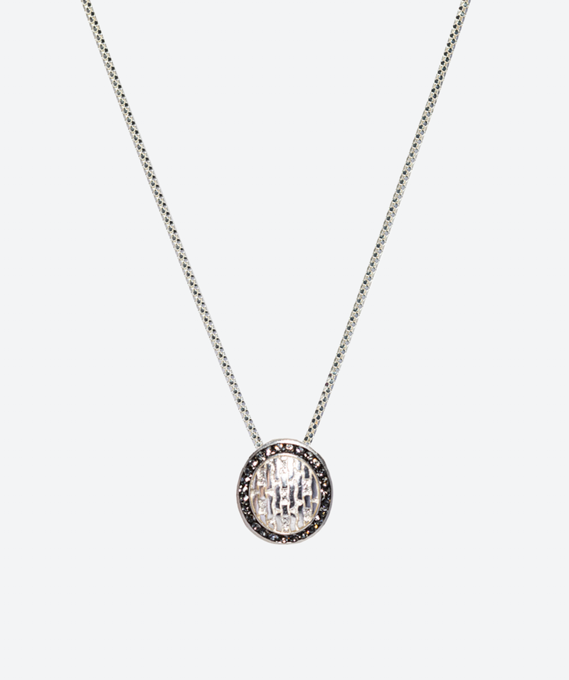 Vogue Oval Necklace