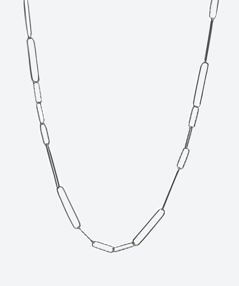 43" Diamond-Cut Charm Link Chain
